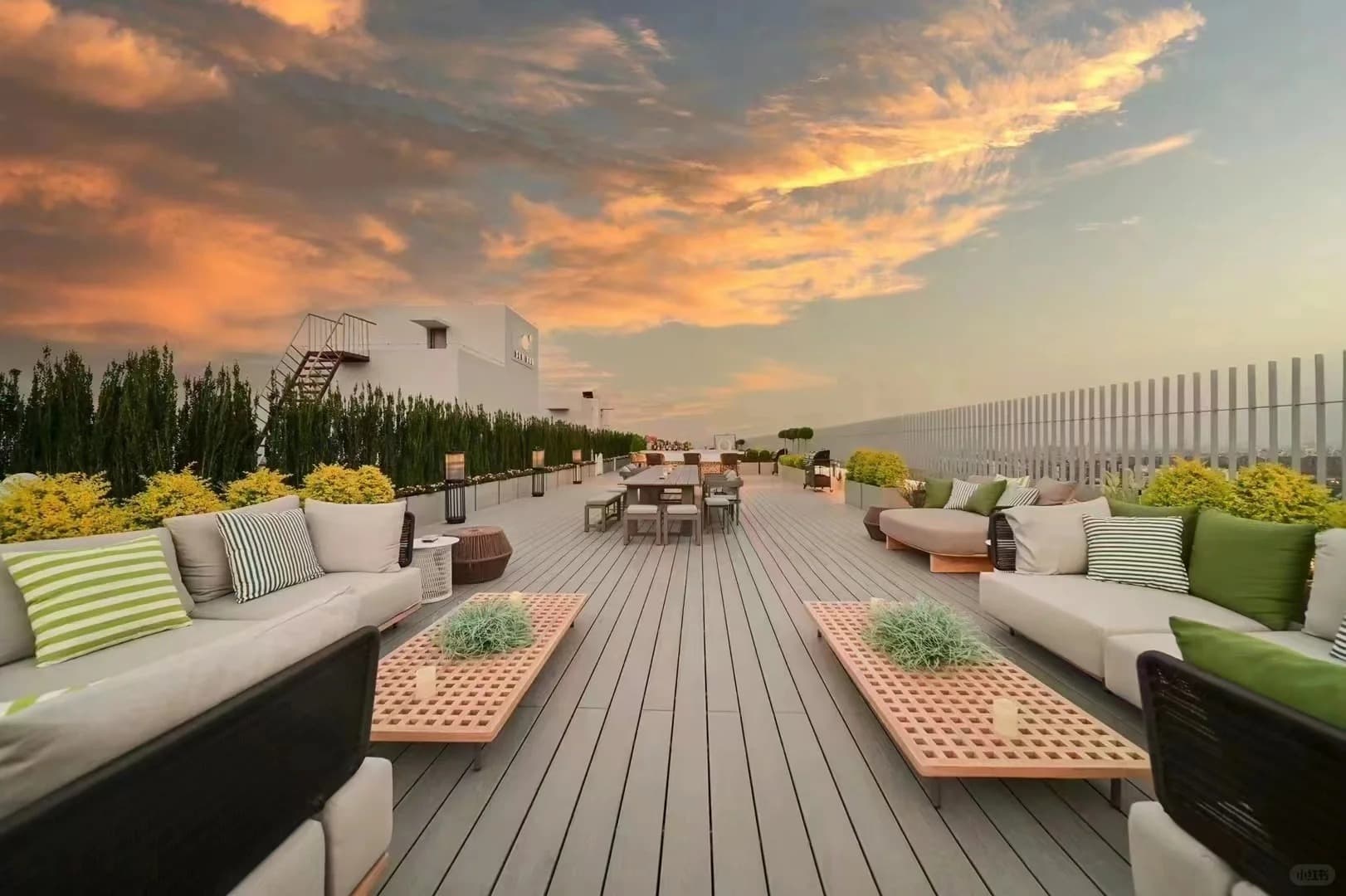 Commercial composite decking